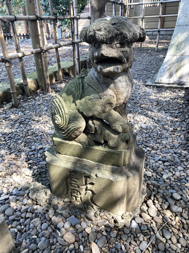 巽神社狛犬