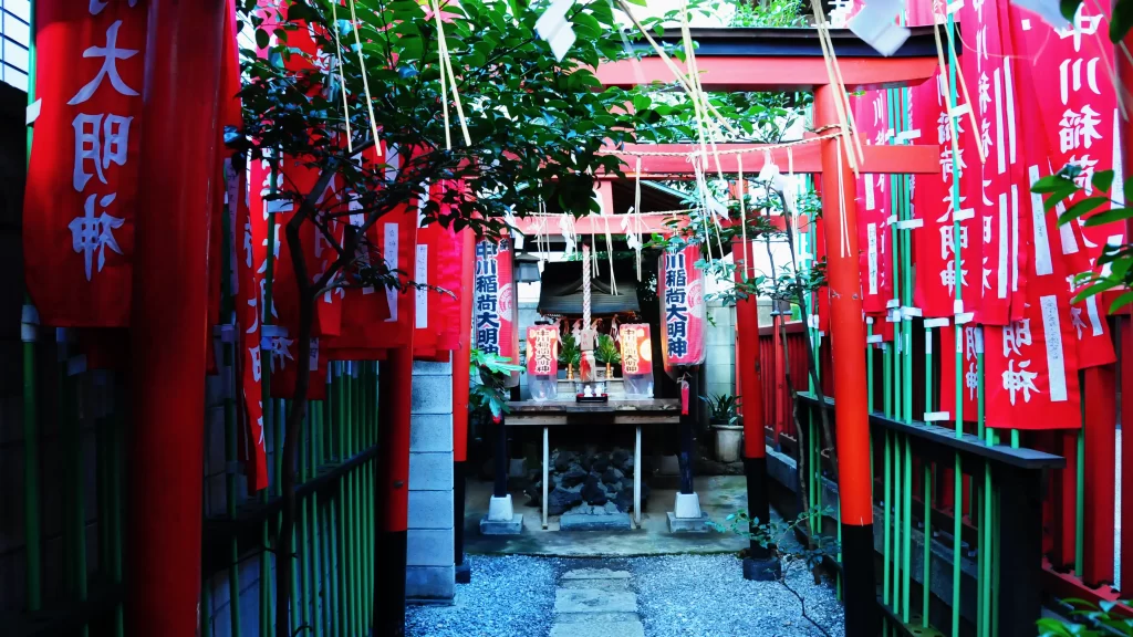 千代田稲荷神社境内社中川稲荷神社